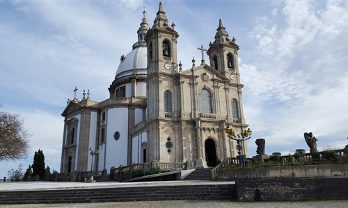 Portugalsko, země mořeplavců, slunce a vína - letecky