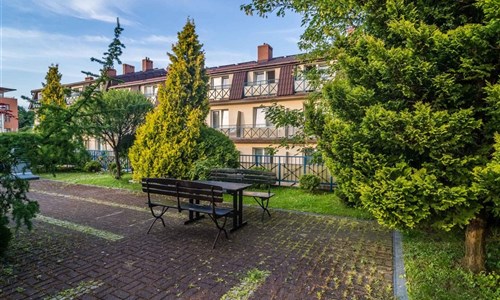 Hotel NAT*** Kołobrzeg - Polsko-Hotel NAT Kołobrzeg-venkovní posezení