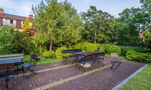 Hotel NAT*** Kołobrzeg - Polsko-Hotel NAT Kołobrzeg-venkovní posezení