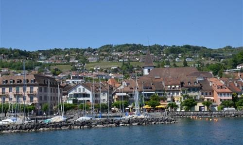 Vlakem a lodí od Jungfrau až pod Mont Blanc - Lutry