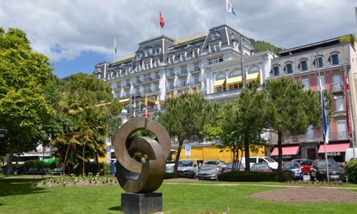 Vlakem a lodí od Jungfrau až pod Mont Blanc - Montreux