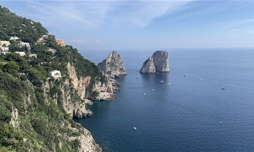 Ischie, Capri, Procida - 3 Sirény Neapolského zálivu - Capri pobřeží