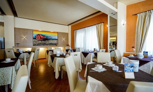 Hotel Villaggio Old River*** - hotelová restaurace