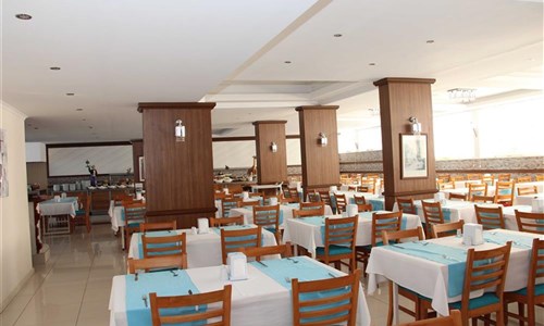 Hotel Mesut **** - restaurace