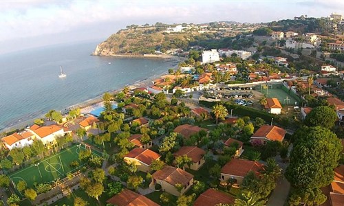 Hotel Villaggio Santa Maria*** - pohled shora celkový