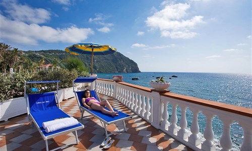 Hotel Riva del Sole** - hotel Riva, terasa