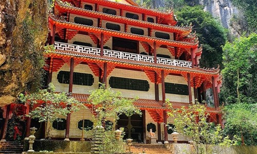 Poznávání Malajsie s koupáním na Langkawi - Ipoh - Perak Tong Cave Temple