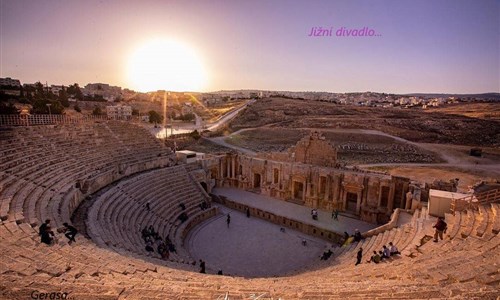 Velký okruh Jordánskem - Jerash - Jižní divadlo