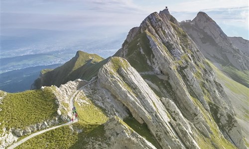 Luzern, Pilatus a parní zubačka na Rigi - vrchol Tomlishorn