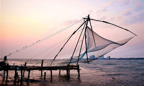 Jižní Indie - hinduistické klenoty a pohoda pláží - čínské rybářské sítě