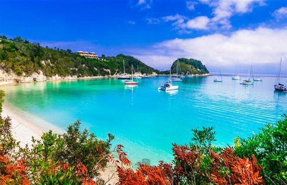 Korfu, Paxos a Antipaxos s výlety do hor, k útesům i plavbou po moři