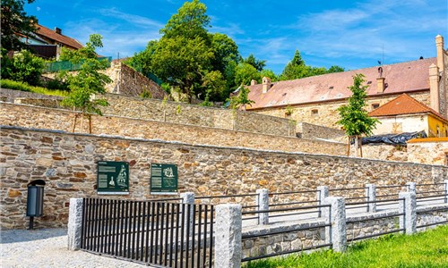 Šumavské toulky za historií, hrady a jezery - Prachatice, Pivovarské terasy