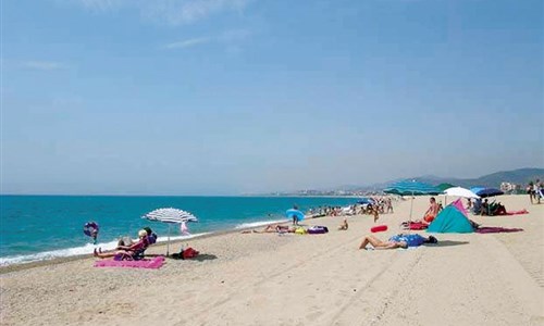 Kemp Camping Del Mar - Španělsko, Costa Maresme, Malgrat de Mar - kemp Camping del Mar, pláž