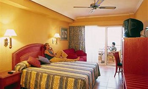 Hotel Playabonita**** pro starší 55 let - jaro v Andalusii - hotel Playa Bonita, Benalmádena, Costa del Sol, pokoj