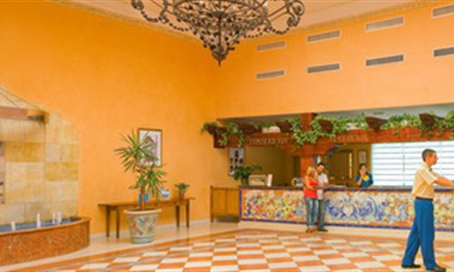 Hotel Playa Bonita**** pro starší 55 let - podzim v Andalusii - hotel Playa Bonita, Benalmádena, Costa del Sol, recepce
