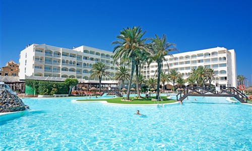 Zoraida Park & Garden Resort****+