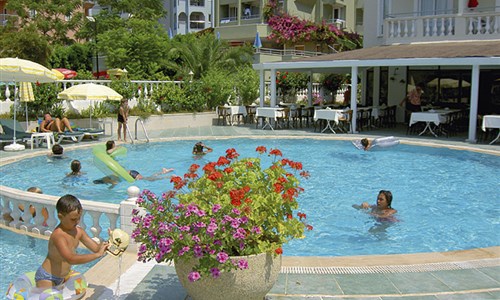 Hotel Azak*** 10/11 nocí - Turecko, Alanya - Hotel Azak