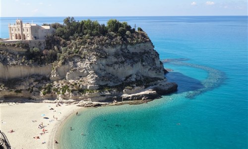 Kalábrie s výletem na Sicílii a Lipary - letecky - Tropea