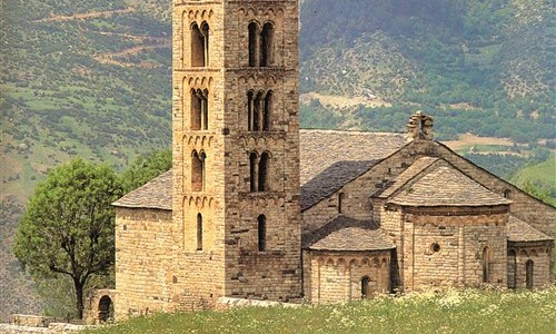 Pyreneje - hory, příroda, kultura -  turistický poznávací zájezd - letecky