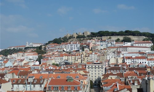 Portugalsko, velká cesta letecky - Královský hrad-Lisabon