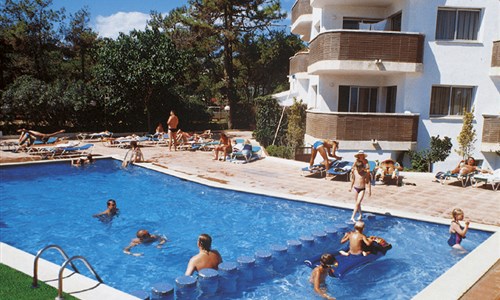 Hotel Los Pinos*** - autobusem - Španělsko, Costa Maresme, Santa Susana - hotel Los Pinos