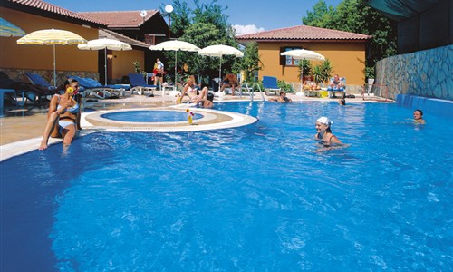 Hotel Özlem Garden *** odlet Praha - Turecko, Side - hotel Özlem Garden