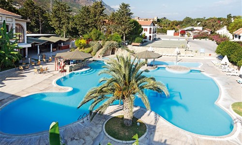 Hotel Club Lapethos**** - Severní Kypr, Kyrenia- Hotel Club Lapethos