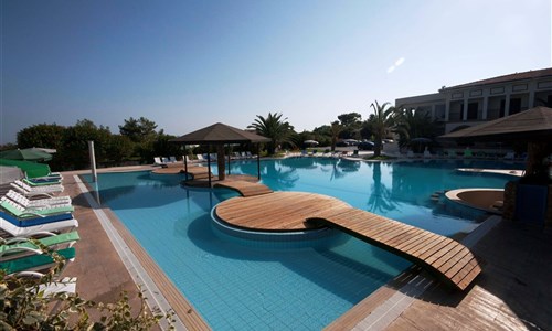 Hotel Club Lapethos**** - Severní Kypr, Kyrenia- Hotel Club Lapethos