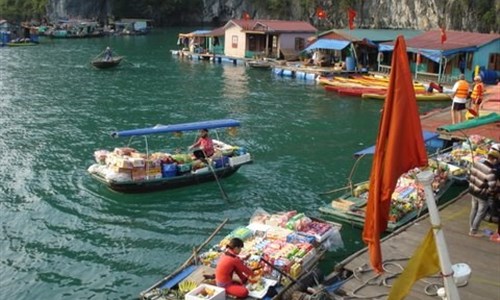 Okruh Vietnamem - cesta za romantikou - Halong Bay