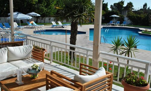 Hotel Happy Days*** - 7 nocí - Rhodos, Theologos - Hotel Happy Days - terasa