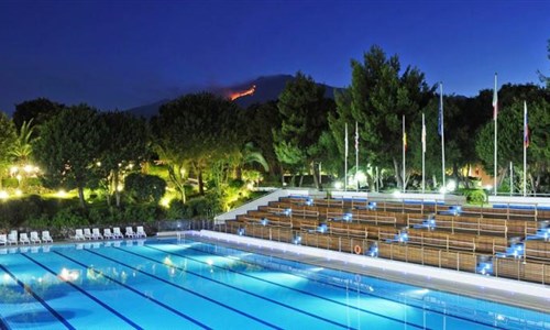 Hotel Naxos Beach Resort**** - Sicílie, Giardini Naxos - Hotel Naxos Beach Resort - bazén