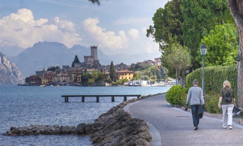 Vinařské oblasti Lago di Garda a opera ve Veroně - Lago di Garda a opera ve Veroně