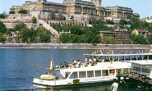 Lodí z Budapešti až do dunajského ohybu - Budapešť