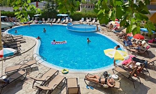 Hotel Kavkaz Golden Dune***+ - Hotel Kavkaz - bazén