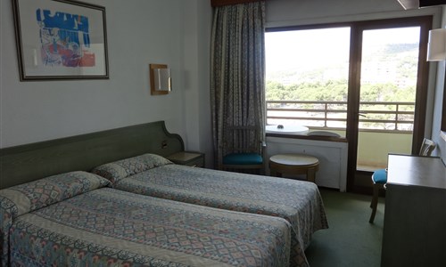 Hotel Vibra Beverly Playa*** - pokoj standard