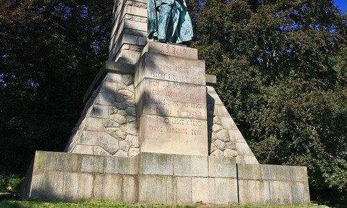 Chodsko - kraj pohádkových příběhů a chodských slavností - Chodsko - Pomník JŠB - výhledy