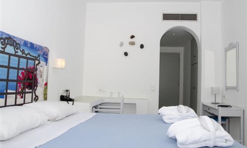 Hotel RK Beach**** - Řecko, Santorini - Hotel RK Beach