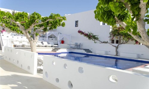 Hotel RK Beach**** - Řecko, Santorini - Hotel RK Beach