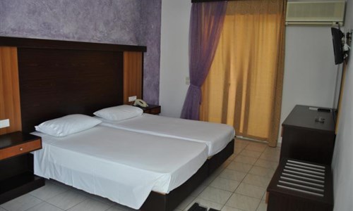 Hotel Corali**** - 10/11 nocí