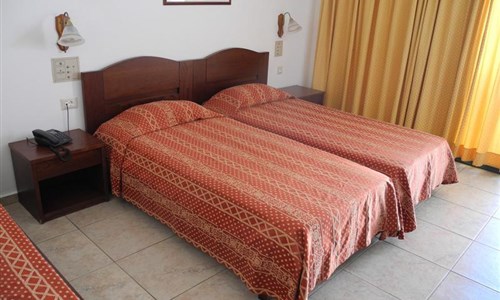 Hotel Gouves Water Park****