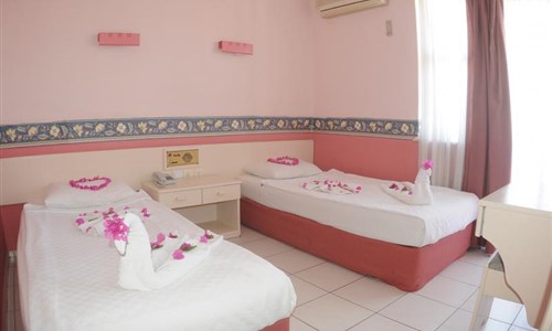 Hotel Rosella**+ - 7 nocí - Turecko, Alanya - Hotel Rosella