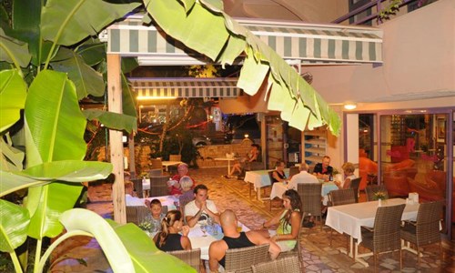 Hotel Rosella**+ - 10/11 nocí - Turecko, Alanya - Hotel Rosella