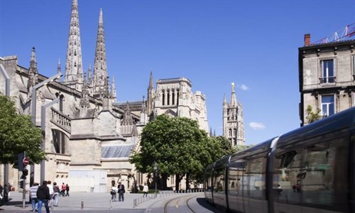 Bordeaux a Akvitánie - autobusem - Bordeaux a Akvitánie