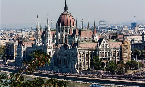 Budapešť a blízké okolí v době sakur - Budapešť, dunajský klenot