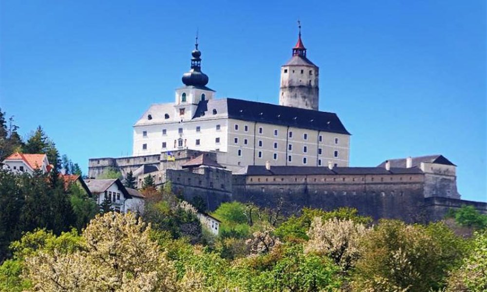 Železnicí Unesco na Semmering a hrad Forchtenstein