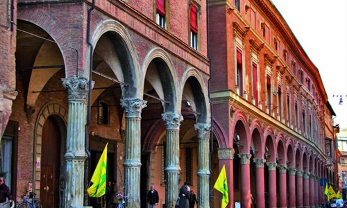 Za vínem i auty Ferrari, Kaplickým a městy UNESCO - Republika San Marino
